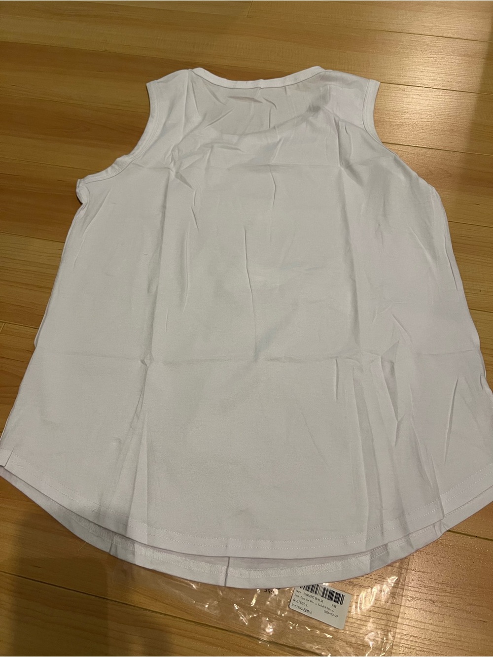 Classic White Sleeveless Tank Top
